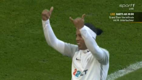 Ronaldinho erzielte beim Legendenspiel in Frankfurt einen Treffer für sein Team