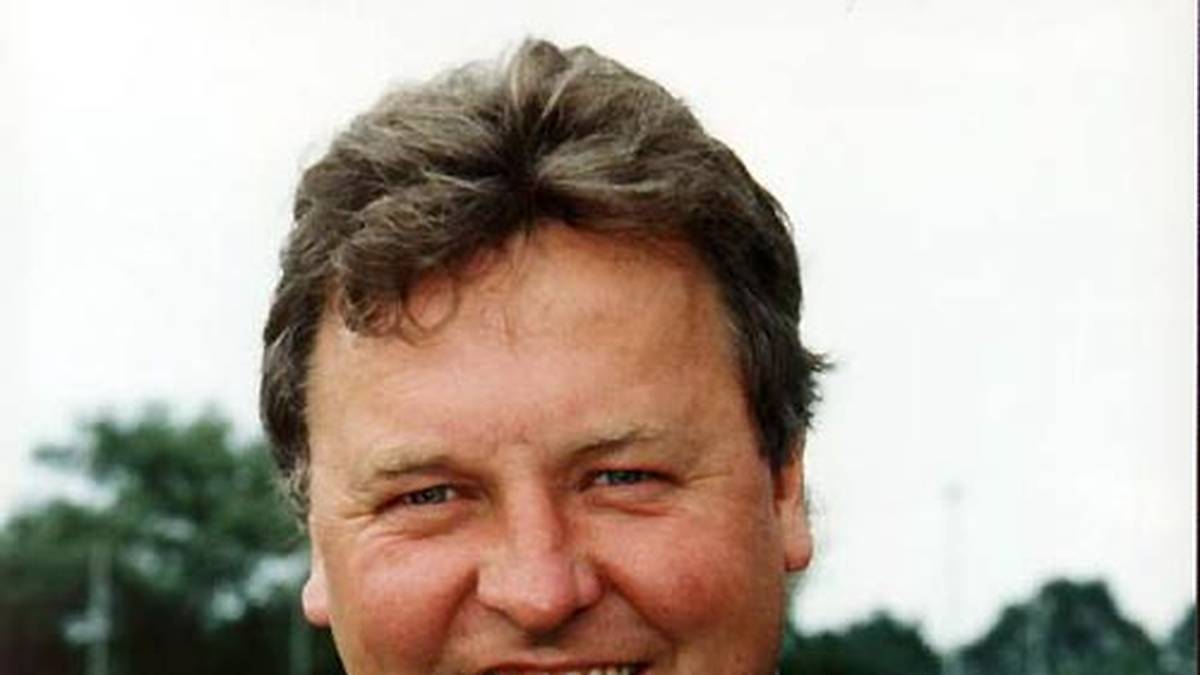 Der Bielefelder Volker Graul ist 1974/75 mit 30 Toren der erste Torschützenkönig in der damals neu gegründeten zweiten Liga Nord