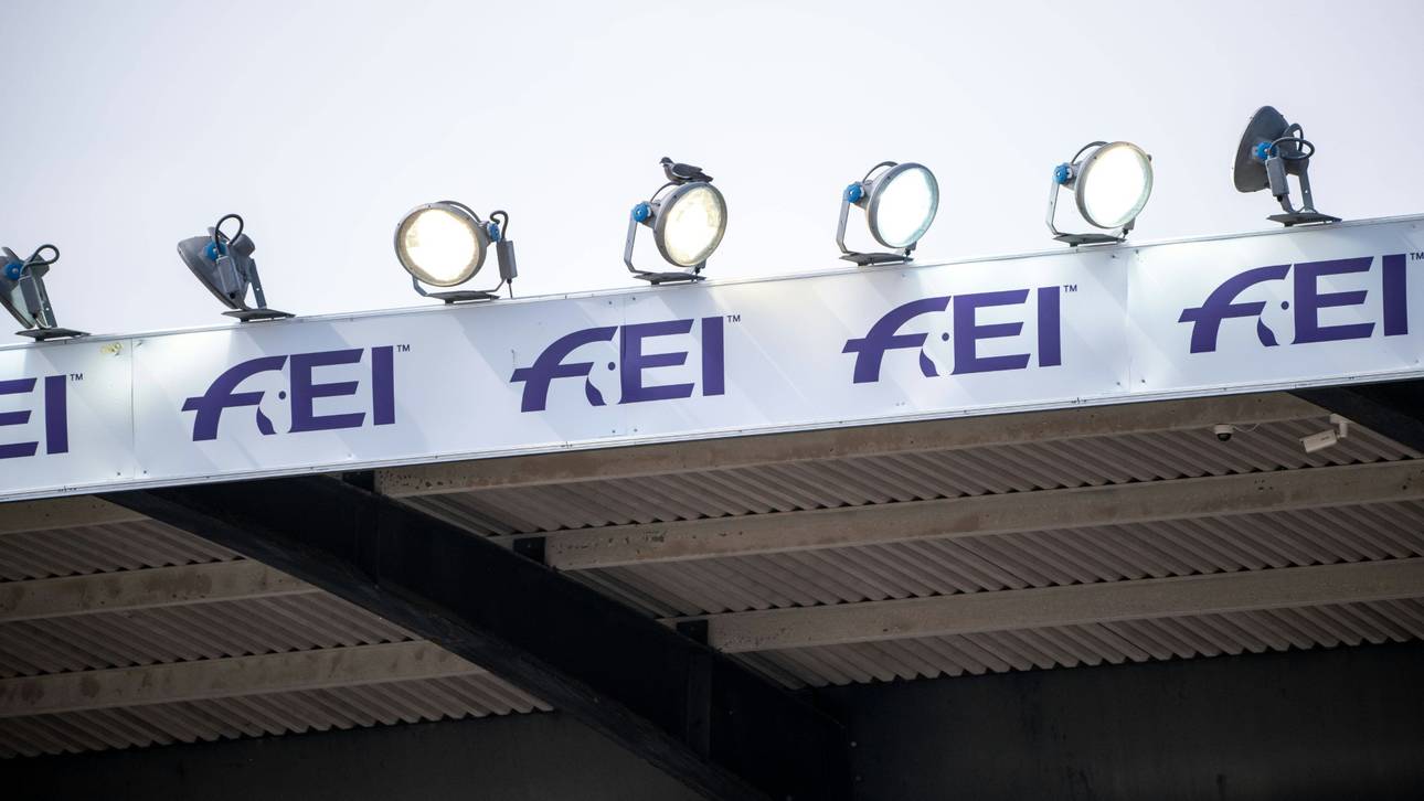 Russen und Belarussen zugelassen