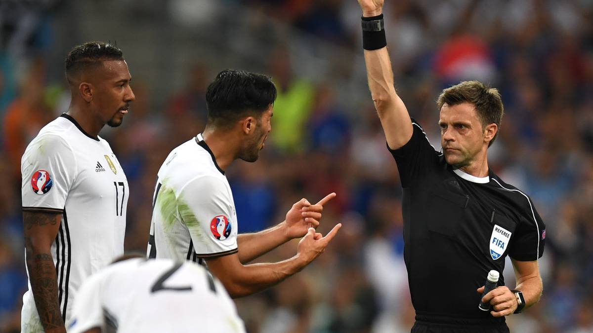 EM-Debüt im Halbfinale: Das muss man auch erst einmal schaffen. Machte seine Sache gut, auch wenn er recht früh eine gelbe Karte kassierte und dann etwas gehemmter spielte
