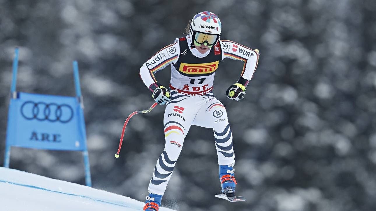 Rebensburg startet auch in Abfahrt