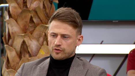 Die Schiedsrichterleistung bei der Partie FC Bayern München gegen Bayer Leverkusen sorgt für viel Kritik. Die Entscheidungen werden auch im Sport1-Doppelpass diskutiert.