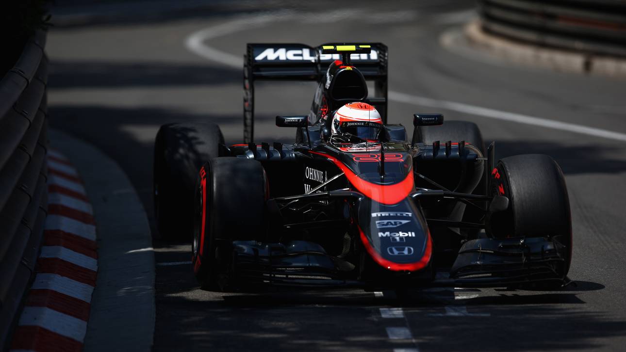 Button holt erste Punkte für McLaren