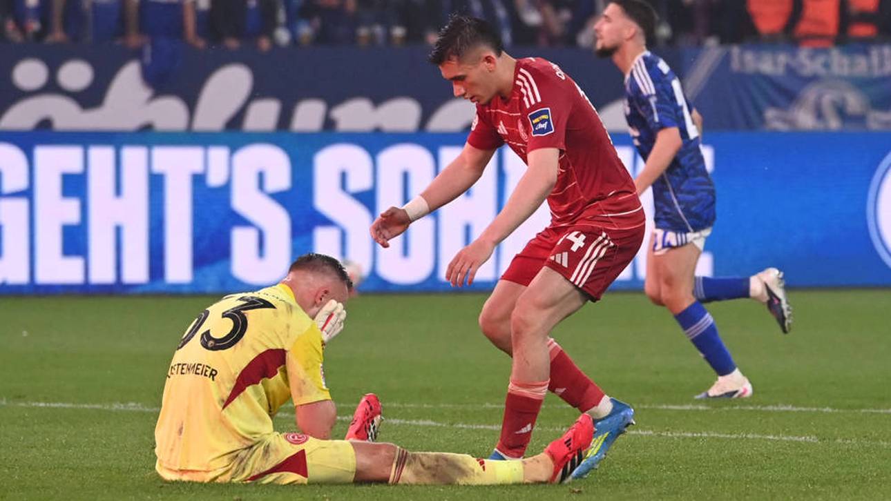 Torwart Florian Kastenmeier war nach der Pleite auf Schalke enttäuscht