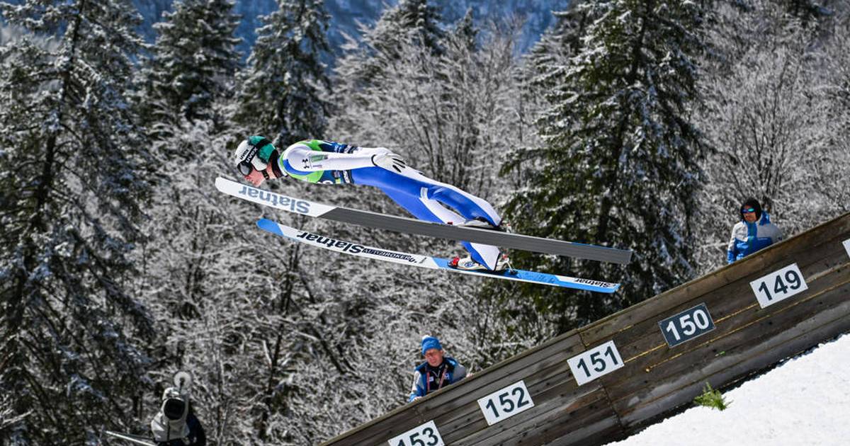 Ski Jumping: Scary Moment After Mega Jump