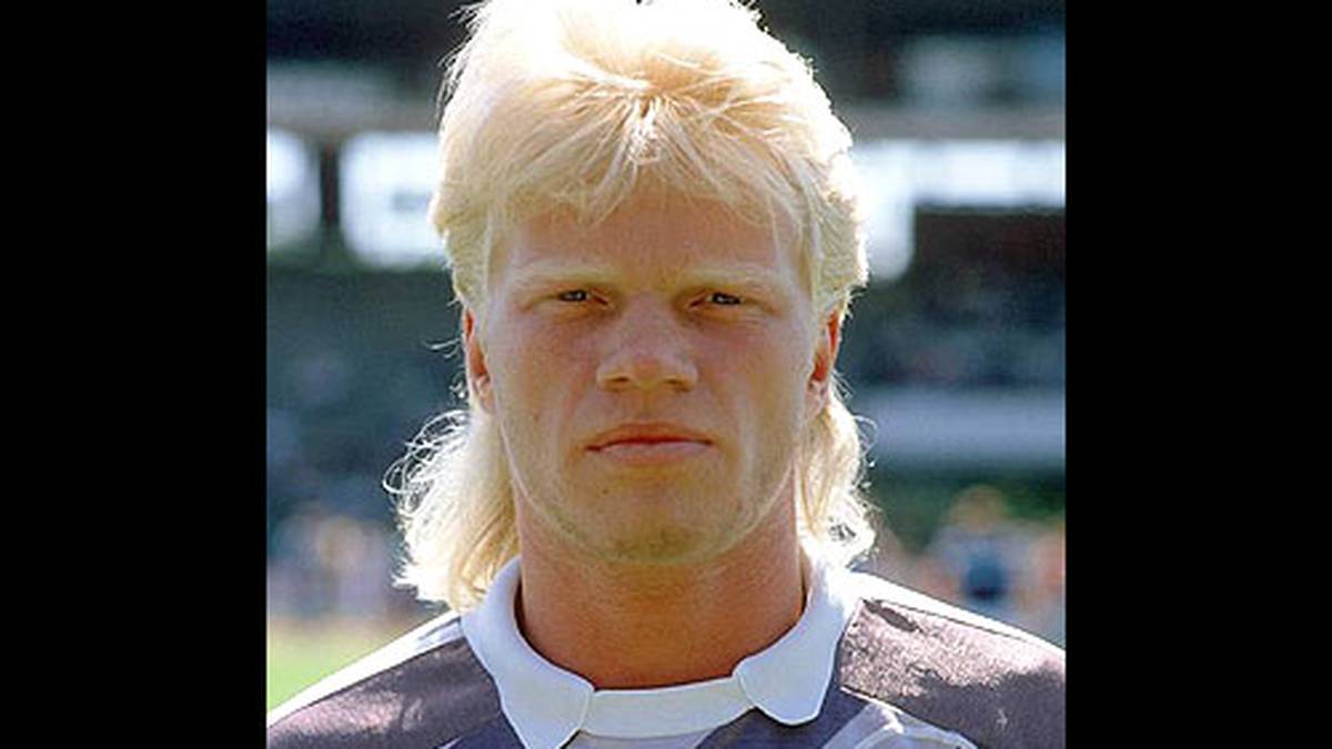 Der ganz junge Oliver Kahn im Alter von 18 Jahren -  zu seinen Anfangszeiten bei seinem Heimatverein Karlsruher SC