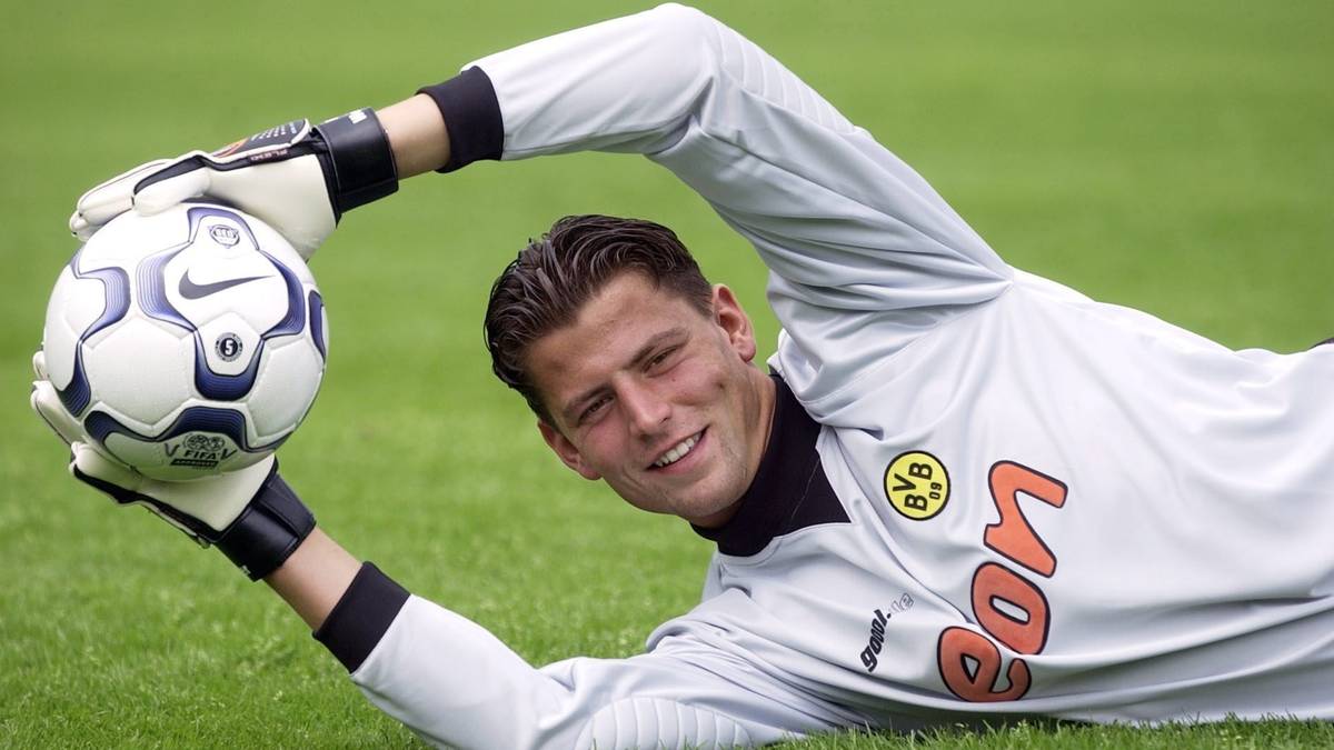 DORTMUND: ROMAN WEIDENFELLER (TOR) - Hatte große Vorgänger wie Hans Tillkowski und Stefan Klos, schaffte es aber zwischen 2002 und 2018 eine eigene Ära zu prägen