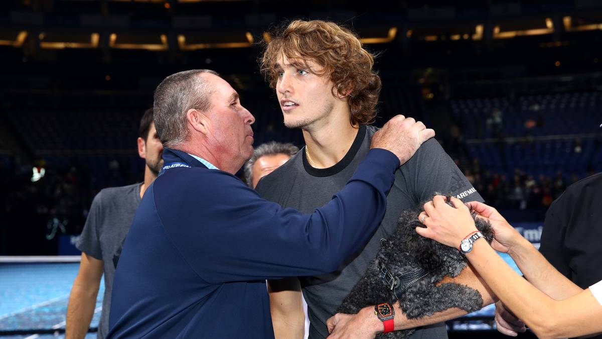 Es ist das Ende eines Missverständnisses: Tennis-Legende Ivan Lendl ist nicht mehr Trainer von Alexander Zverev. Erst zu den US Open 2018 hatte die Kooperation begonnen, nun jedoch werfen sich beide Seiten gegenseitig vor, nicht richtig bei der Sache gewesen zu sein