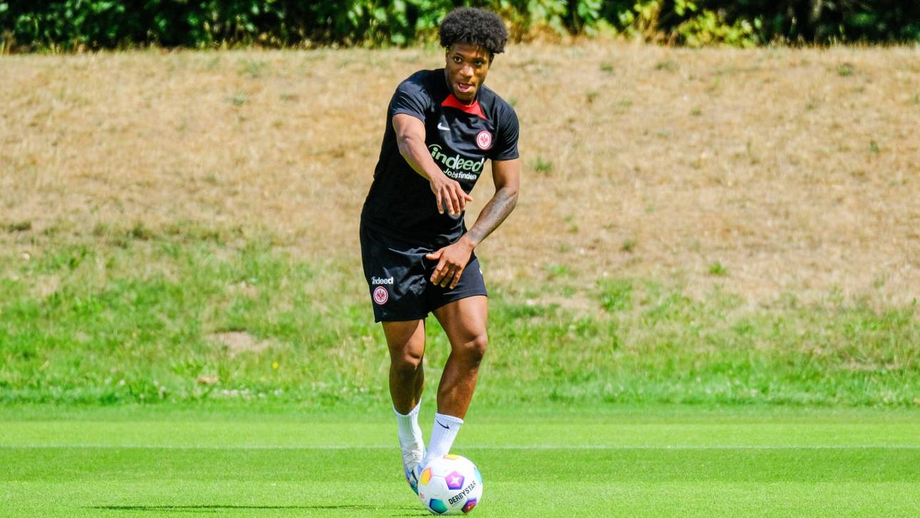 Frankfurt patzt gegen Underdog