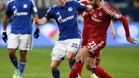 Schalkes Klaas-Jan Huntelaar (l.) hat seinen Vertrag vorzeitig bis 2017 verlängert. ZUM DURCHKLICKEN: Die Bilder des 17. Spieltags