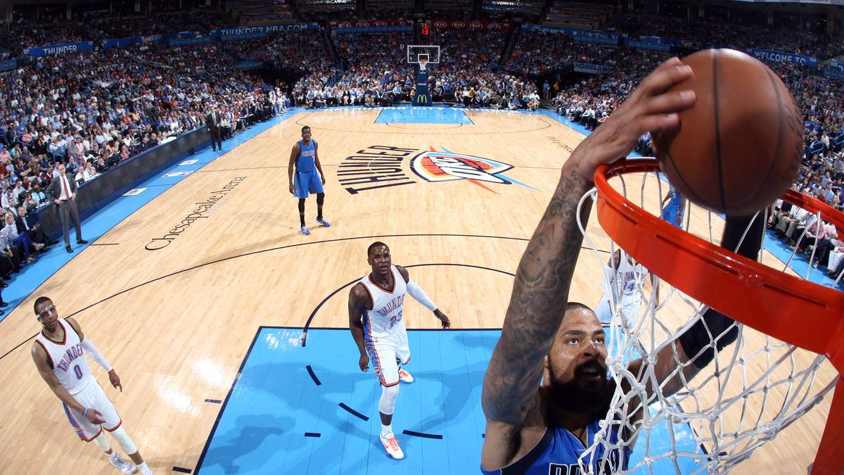 Showtime in Oklahoma City. Die Thunder liefern sich mit den Dallas Mavericks einen offensiven Schlagabtausch. Tyson Chandler sorgt für eines der vielen Highlights