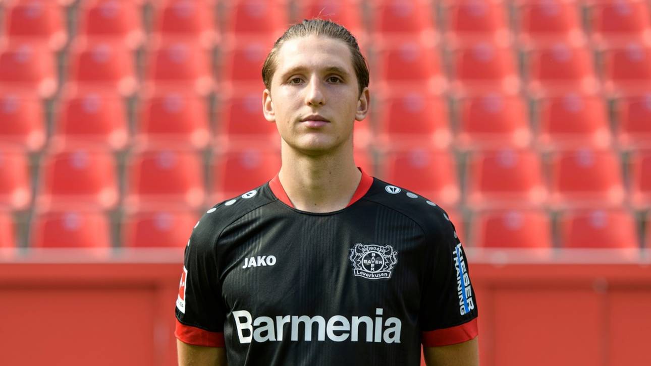 Bayer trennt sich von Nationalspieler