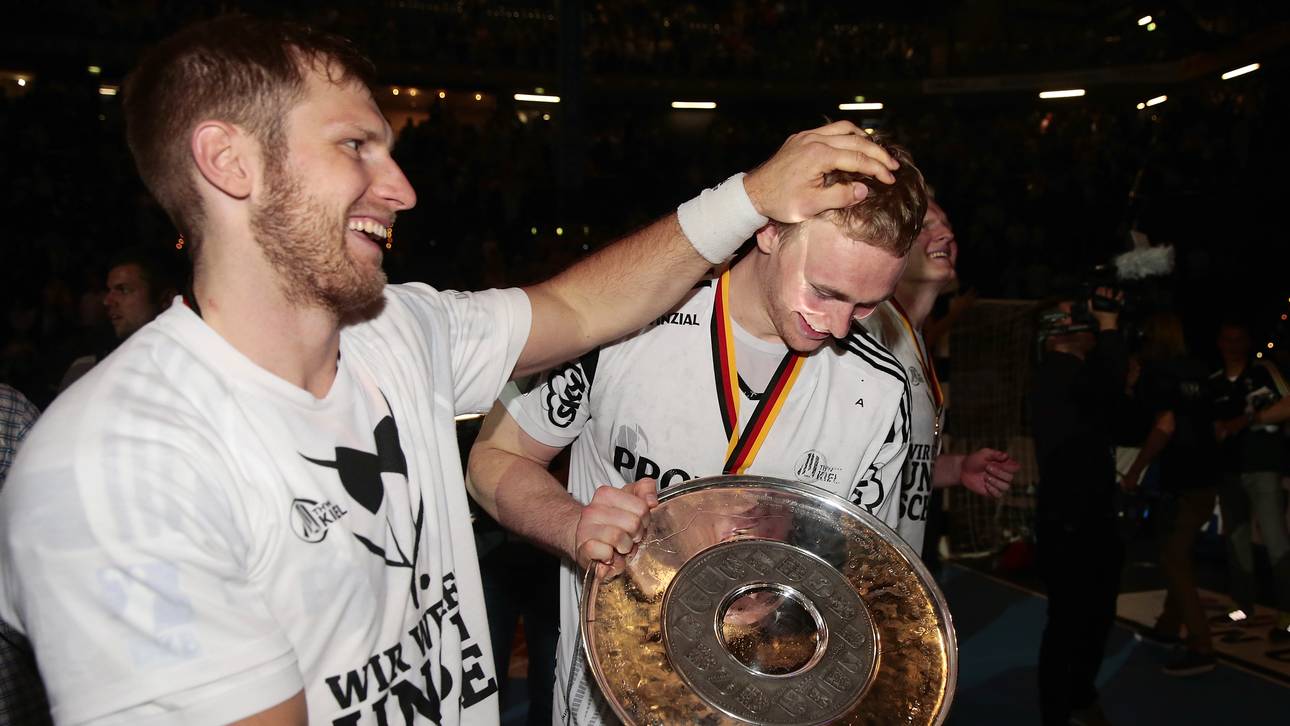 Große Töne in wilder Partynacht