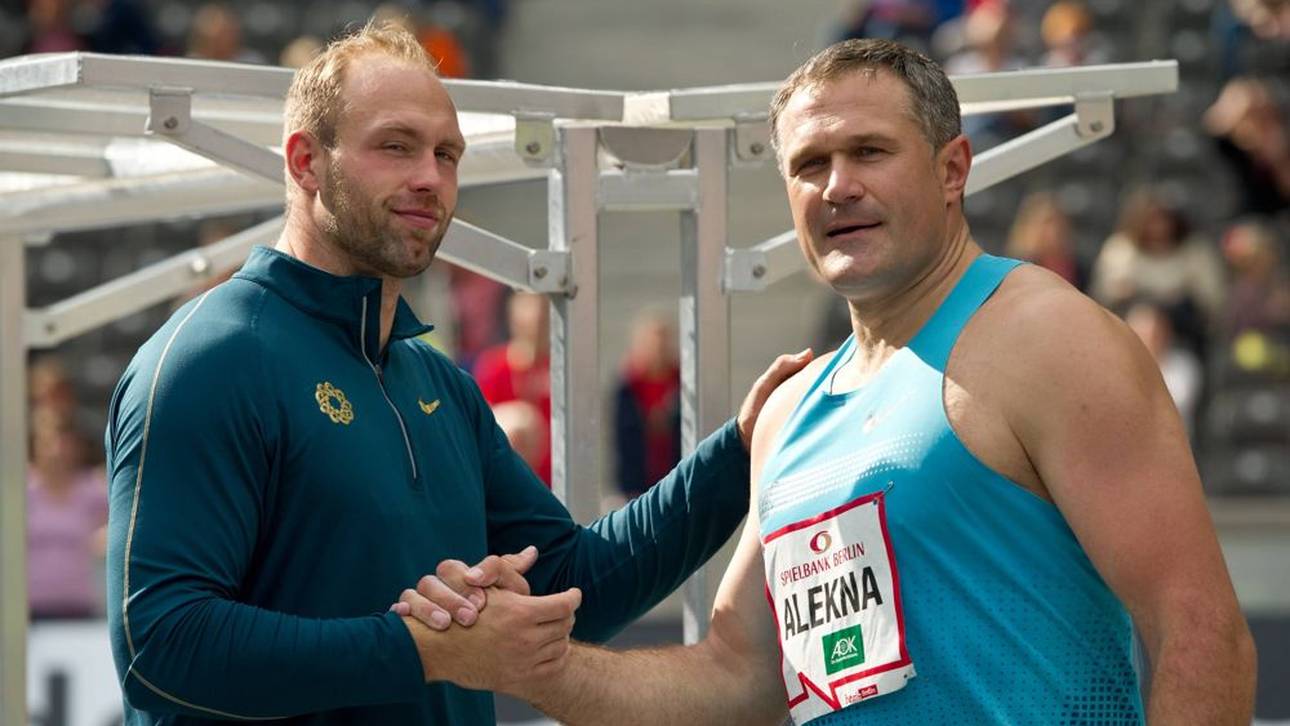 Robert Harting (l.) warf noch gegen Virgilijus Alekna, Vater von Mykolas Alekna 
