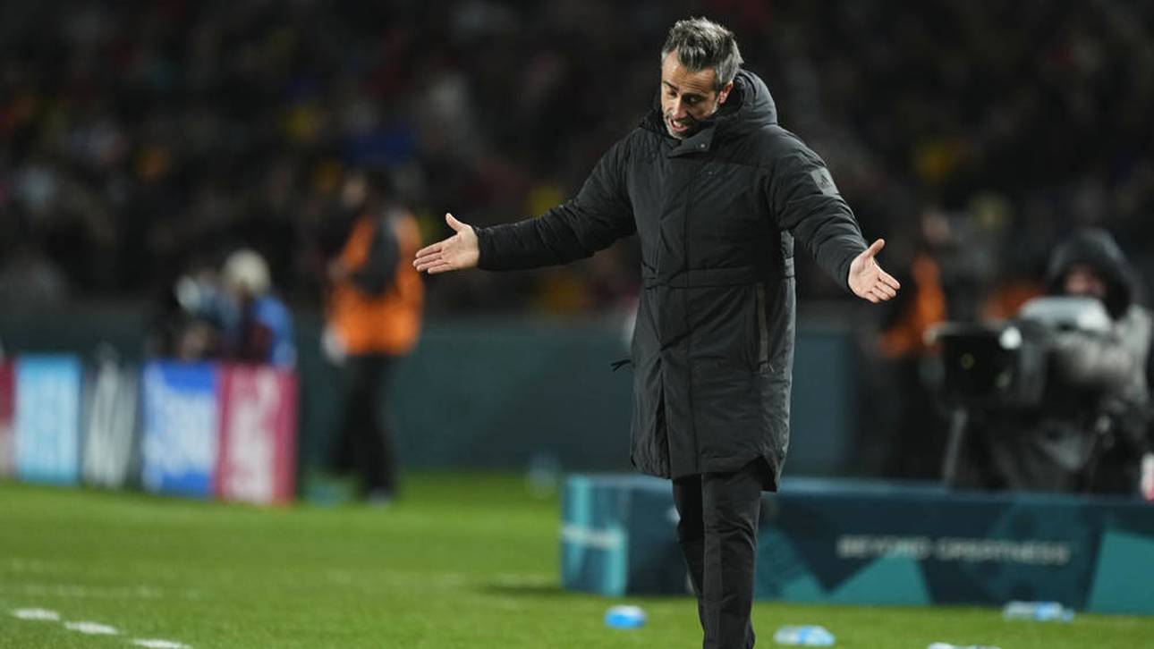 Trainer spaltet die Fußballwelt