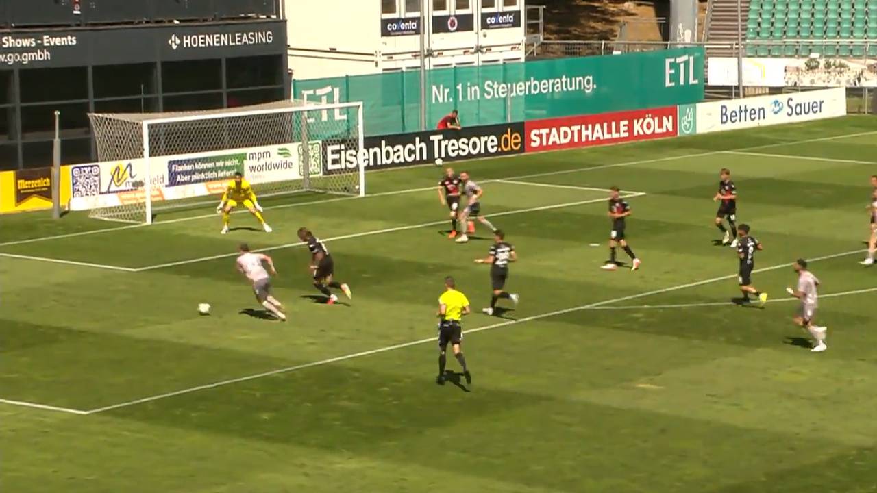 FC Viktoria Köln - Jahn Regensburg | Highlights der 3. Liga im Video