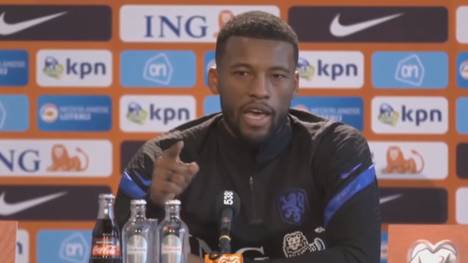 Vor dem WM-Qualifikationsspiel gegen die Türkei lieferten sich Niederlandes Georginio Wijnaldum und ein Reporter ein Wortgefecht. Anlass des Streits war eine Frage bezüglich des WM-Austragungsorts Katar.