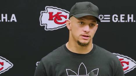 Nach der Pleite gegen die Dallas Cowboys steht Kansas City mit dem Rücken zur Wand. Patrick Mahomes und Coach Andy Reid geben die Marschroute vor, um die Hoffnungen auf die Playoffs am Leben zu erhalten.