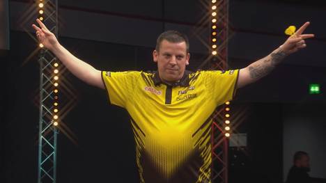 In der zweiten Runde der European Darts Championships gewinnt Dave Chisnall mit 10:6 gegen Jonny Clayton. 