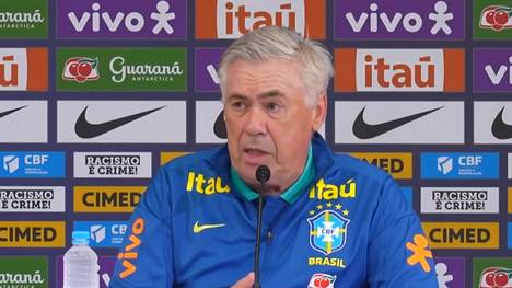 Brasilien-Trainer Carlo Ancelotti freut sich, dass Cristiano Ronaldo in der Nations League noch einmal einen Titel feiern konnte und bezeichnet ihn als "Fußballlegende" trotz seines Alters