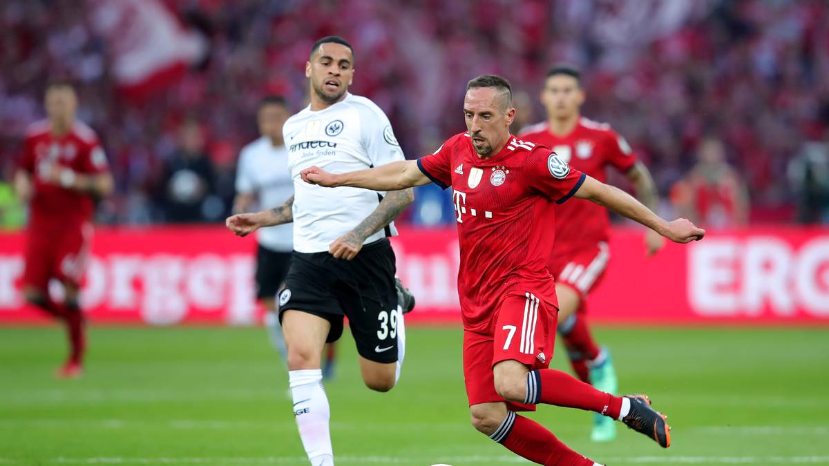 FRANCK RIBERY (bis 87.): Stets anspielbar, großes Engagement und enormes Laufpensum. Nur der letzte Pass gelang ihm nicht. Ging nach 87 Minuten für Wagner vom Feld - SPORT1-Note: 2,5