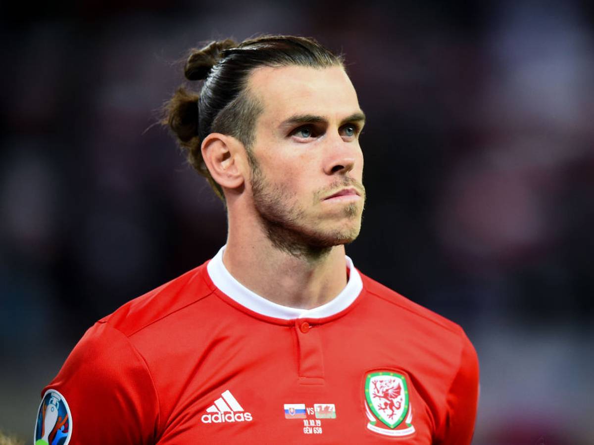 Gareth Bale Und Sein Kontrast Zwischen Real Madrid Und Wales