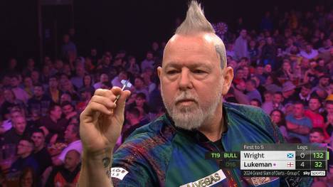 Martin Lukeman fügt Peter Wright beim Grand Slam of Darts einen White Wash hinzu. Der Schotte wirft dabei nicht einmal auf ein Doppelfeld und muss sich eine bittere Niederlage hinnehmen.