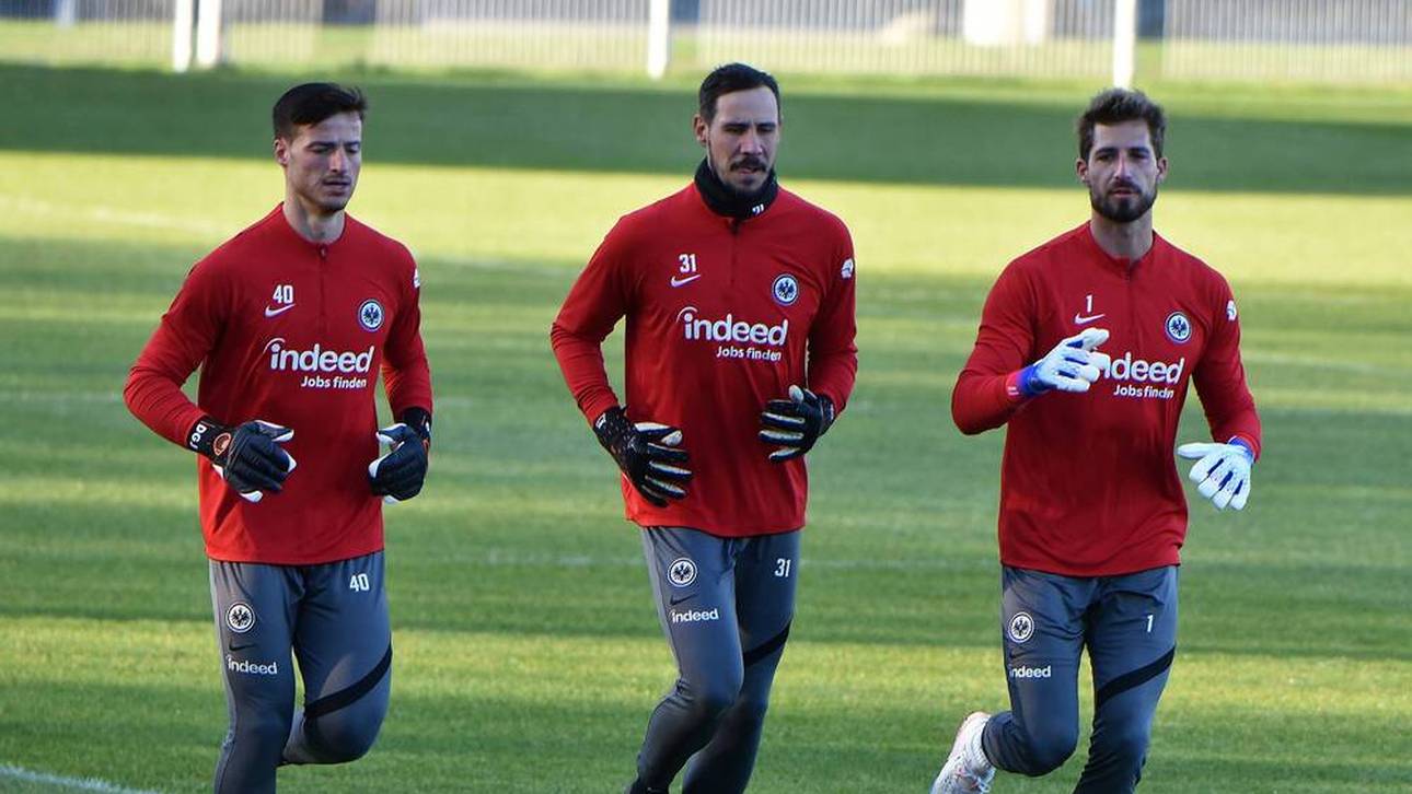 Frankfurt verlängert mit Keeper