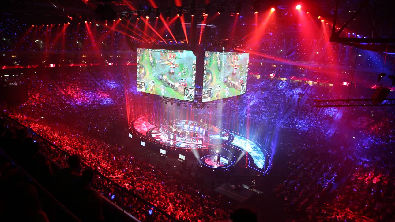 SPORT1 mit neuer eSports-Unit