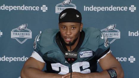 Saquon Barkley wurde überraschend von Donald Trump in dessen Sport-Rat berufen. Der Running Back der Philadelphia Eagles erklärt, warum er das Angebot ablehnte und von der Nennung seines Namens überrascht war.