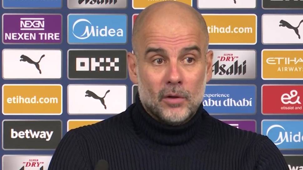 Pep Guardiola kassiert mit Manchester City beim Remis gegen den FC Everton den nächsten Rückschlag. Anschließend muss sich der Star-Trainer für seine Körpersprache rechtfertigen.