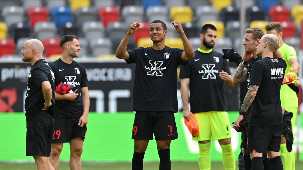 Geretteter FCA feiert kreativ