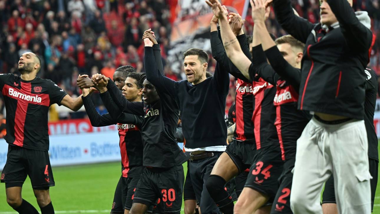 Alonso bleibt: Applaus vom Team, Liebe von den Fans