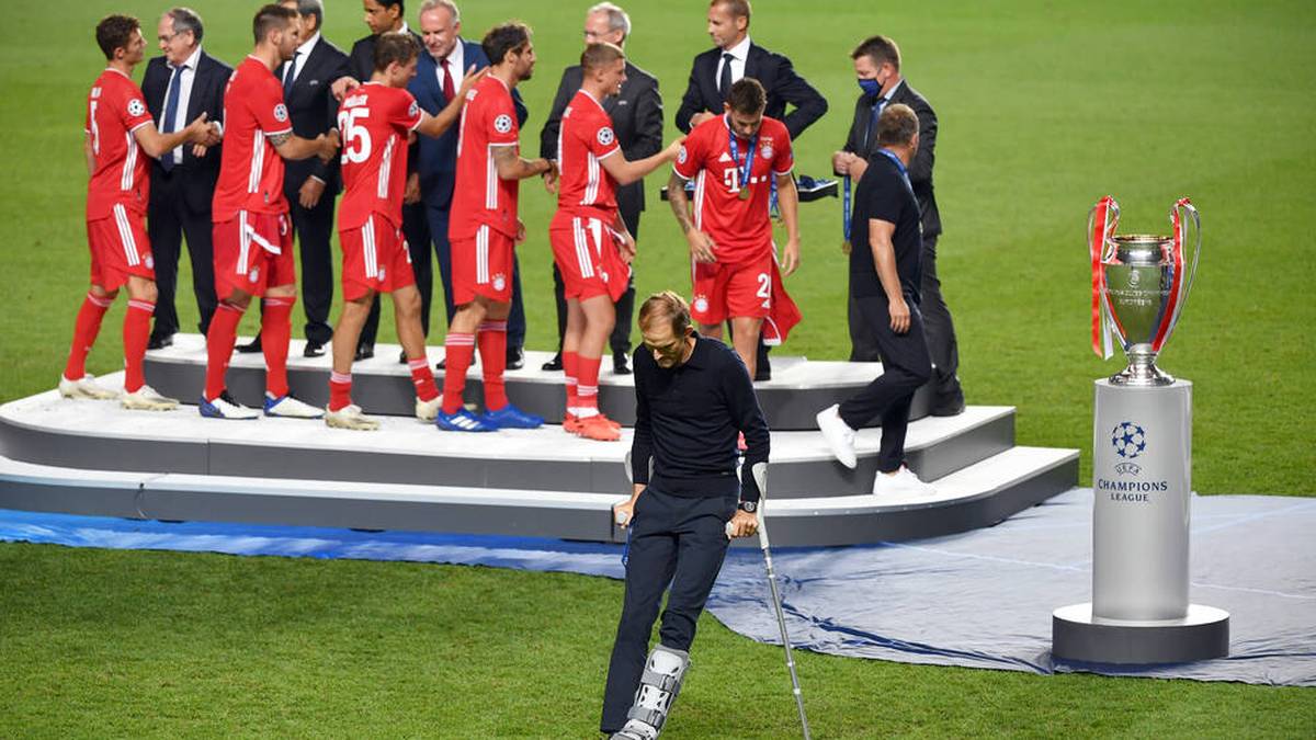 Zu den Verlierern gehört auch PSG-Trainer Thomas Tuchel, der wegen eines Mittelfußbruchs auf Krücken unterwegs ist.