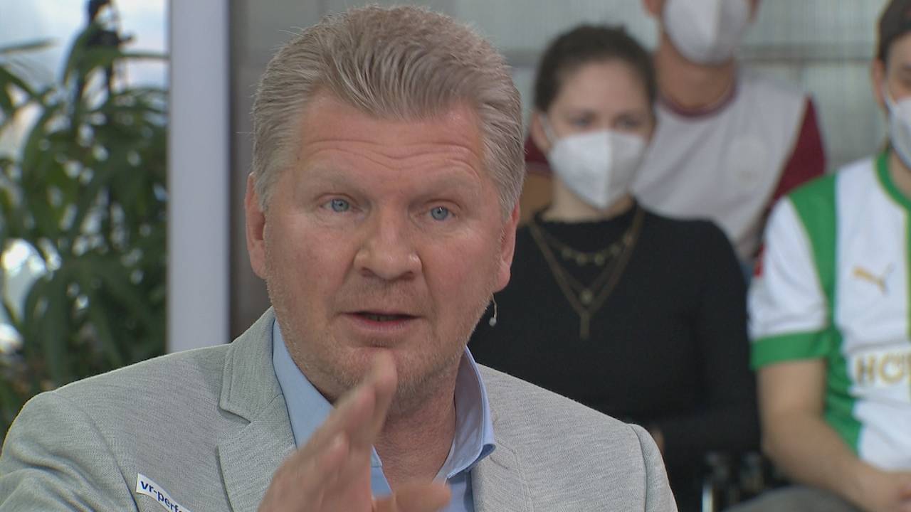 Effenberg kritisiert Gladbach-Chef