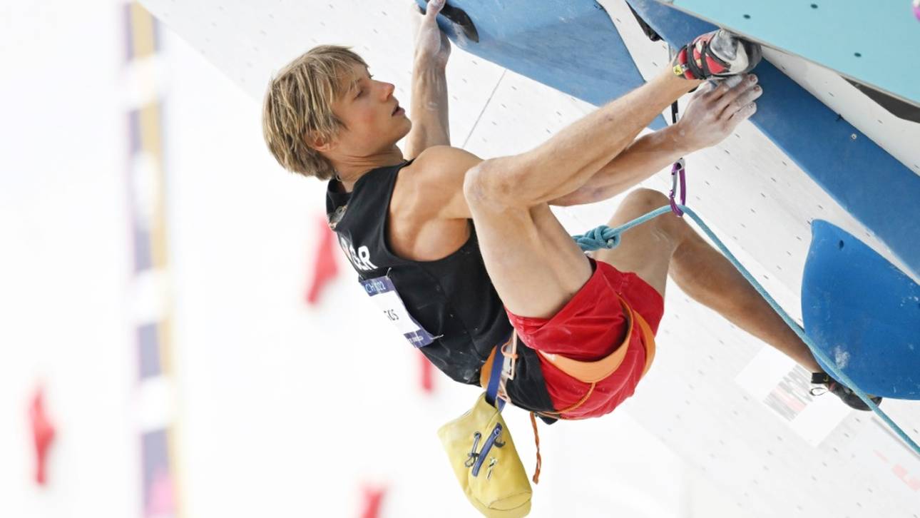 Megos und Flohe klettern um Medaillen mit