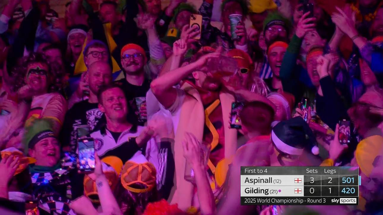 Skurrile Aktion – Aspinall reagiert