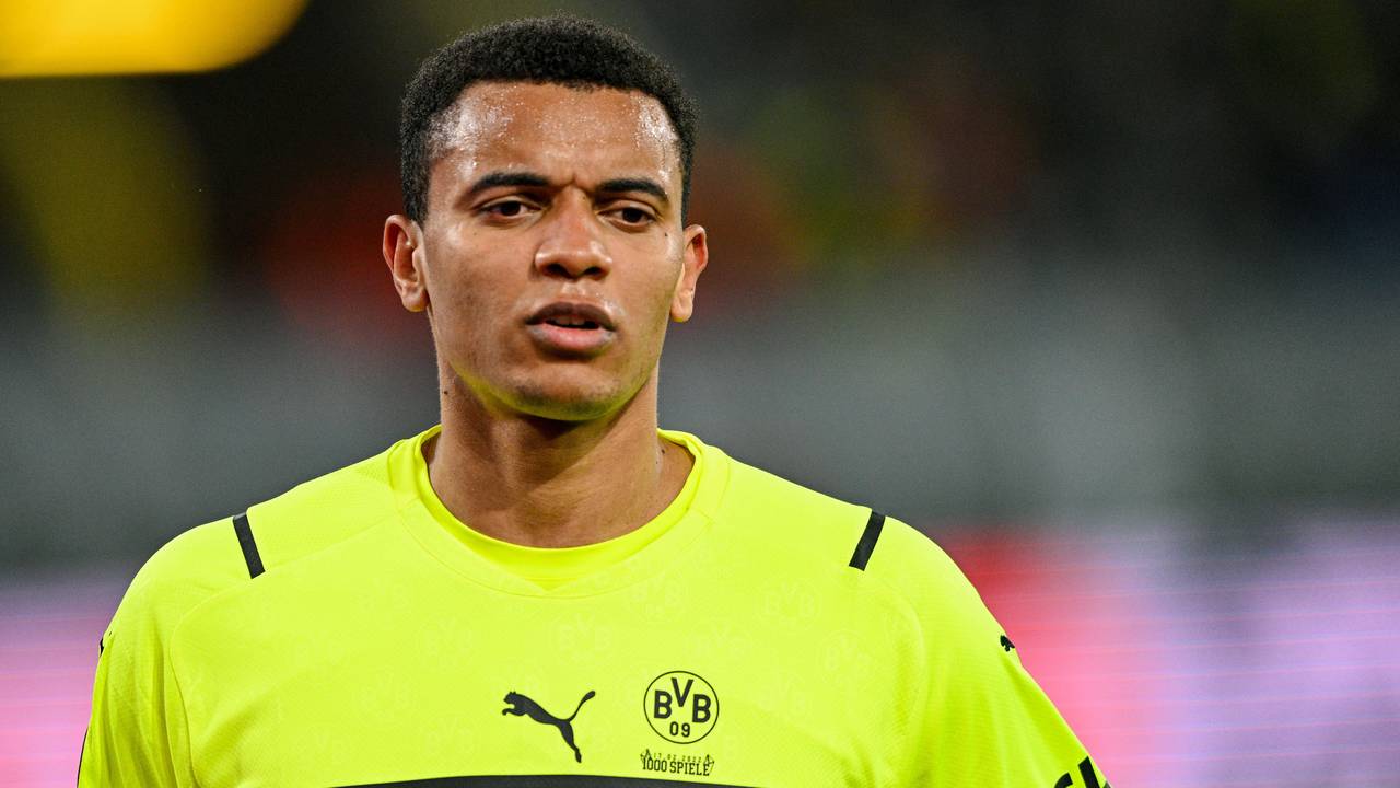 Manchester United mit gigantischen Angebot für BVB-Star Manuel Akanji