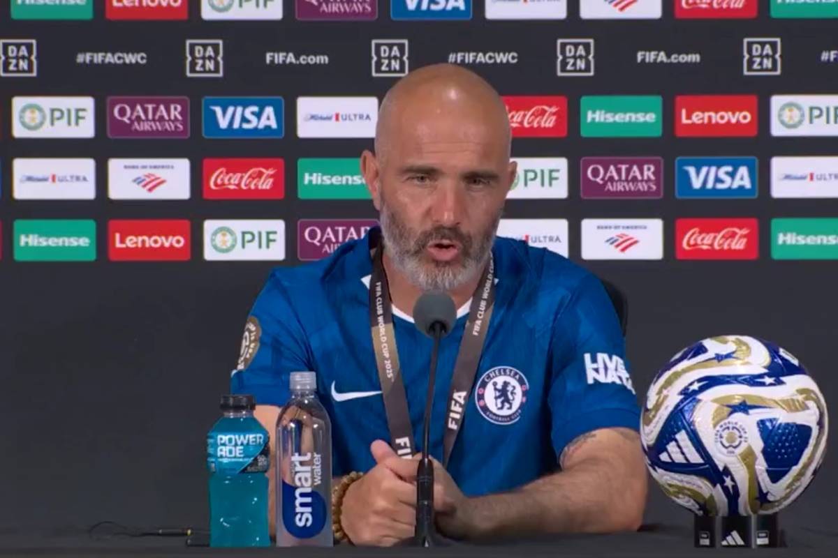 Chelsea-Coach Enzo Maresca hält den Klub-WM-Titel nach dem 3:0 gegen PSG für größer als den Champions-League-Sieg. Der Italiener spricht von Stolz, den Erfolg mit den Fans teilen zu dürfen.