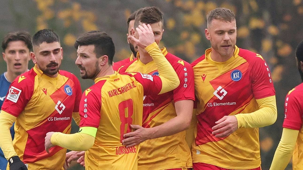 2. Liga: KSC und Rostock feiern Siege im Abstiegskampf