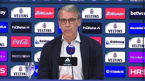 Schalke 04 findet mit Karel Geraerts einen neuen Trainer. Sportvorstand Peter Knäbel und Sportdirektor Andre Hechelmann zeigen sich begeistert von dem neuen Trainer. 