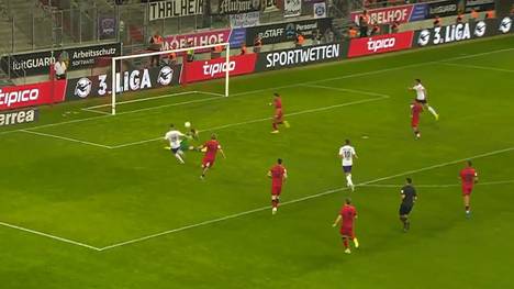 Die Highlights der Partie FC Ingolstadt 04 - Erzgebirge Aue aus der 3. Liga im Video. 