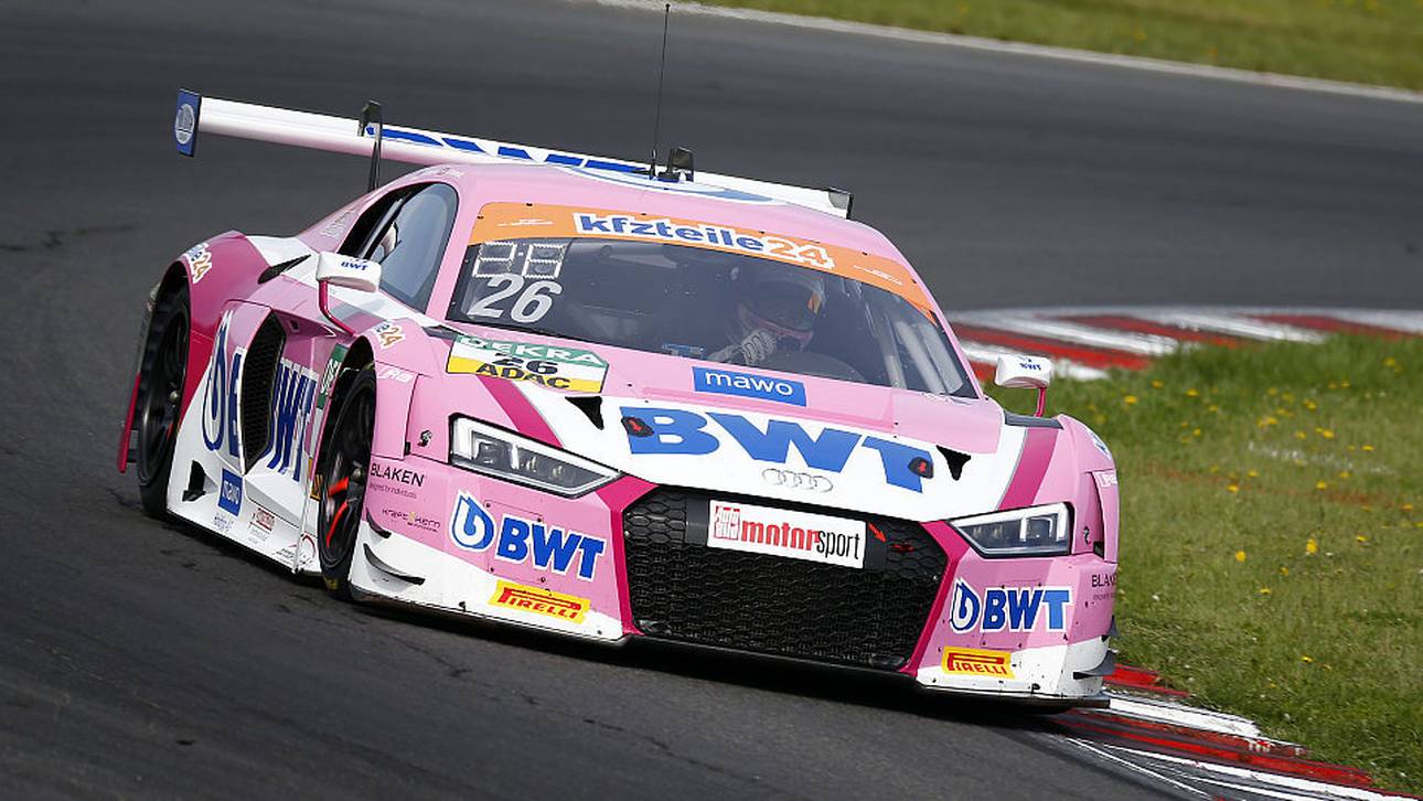 Schmidt schnappt sich erste Pole