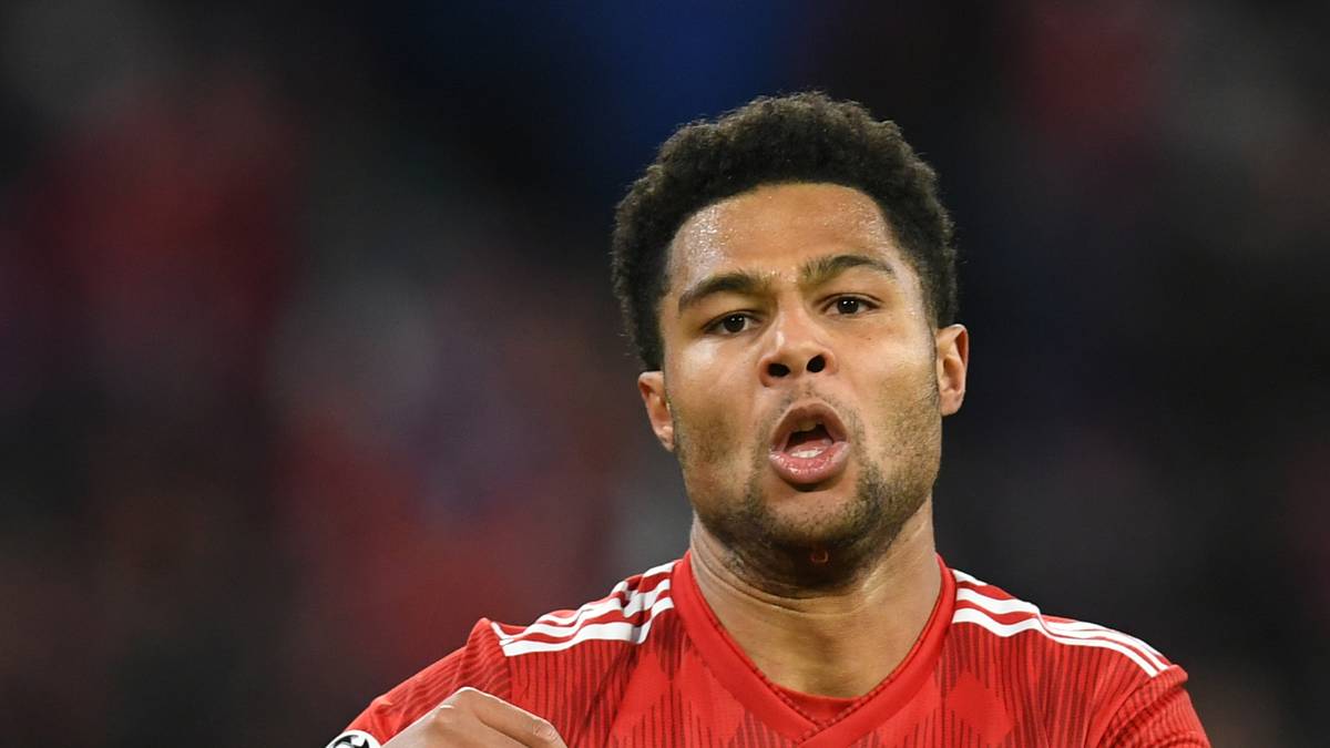 TOP-FORM: SERGE GNABRY: An ihm geht derzeit kein Weg vorbei. Gnabry spielt eine Super-Saison (33 Pflichtspiele/10 Tore/ 7 Assists) und wird auch gegen die Borussia starten. Im Pokal traf er und sorgte im zweiten Durchgang für viel Schwung. Manchmal taucht er noch zu lange ab