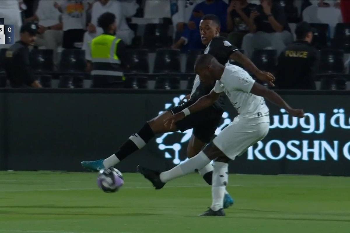 Der Ex-Leverkusener Moussa Diaby brilliert mit zwei Traumtoren in der Partie des saudi-arabischen Meister Al-Ittihad gegen Al-Shabab.