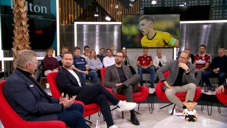 Spekuliert Nico Schlotterbeck auf einen Wechsel zum FC Bayern? Doppelpass-Gast Patrick Berger spricht über den aktuellen Stand im Vertragspoker, während Stefan Effenberg für die Münchner eine andere Lösung präferiert.