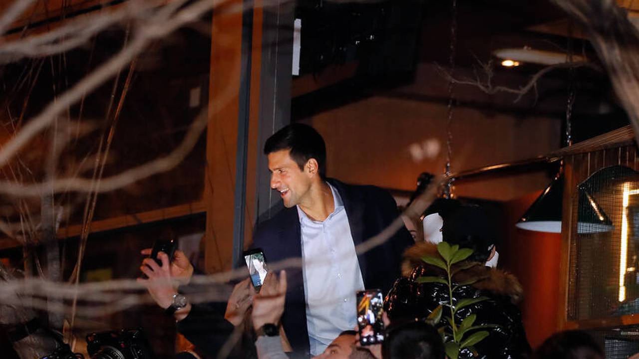 Tennis: Novak Djokovic sorgt erneut für Corona-Wirbel