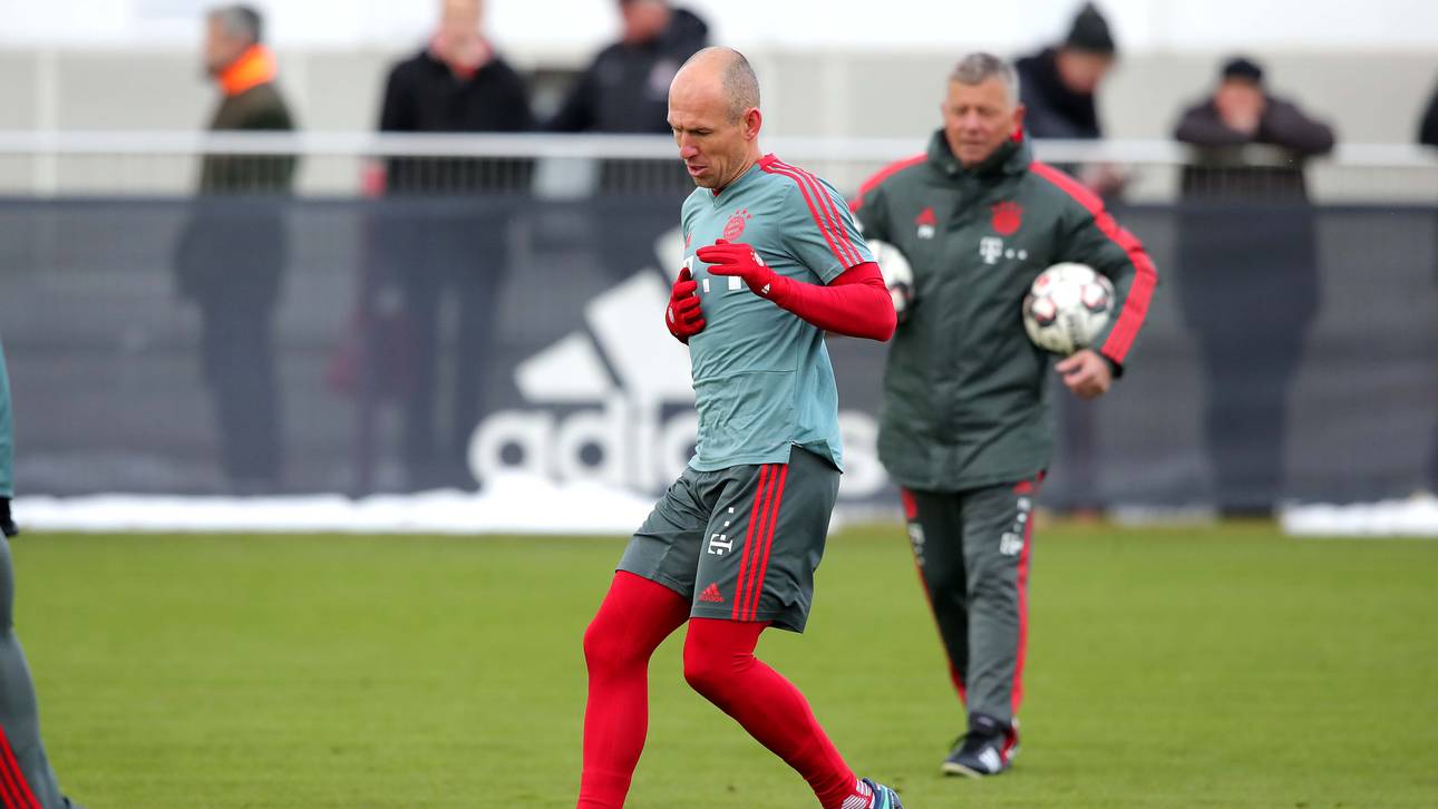 Robben bricht erneut Training ab