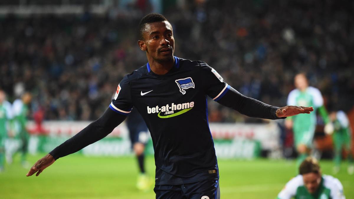 Als Salomon Kalou nur vier Minuten später mit dem 3:1 wieder den alten Abstand herstellt, scheint knapp 20 Minuten vor dem Ende doch wieder alles für die Gäste zu sprechen