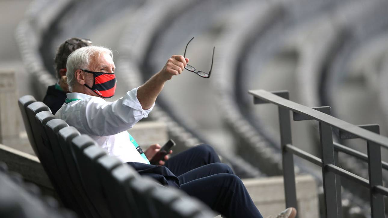 Völler bremst Transfer-Erwartungen